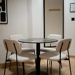 Soho Centre - Luxury スコピエ