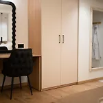 Апартаменти Soho Centre - Luxury