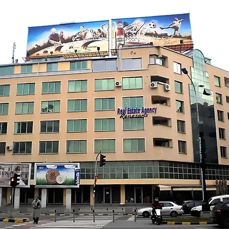 Soho Centre - Luxury Скоп'є